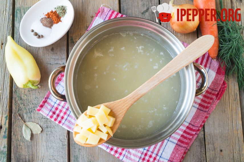Рецепт Овощной суп с сырными шариками. Шаг 8