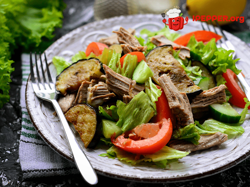 Рецепт Теплый салат с говядиной и овощами. Шаг 11