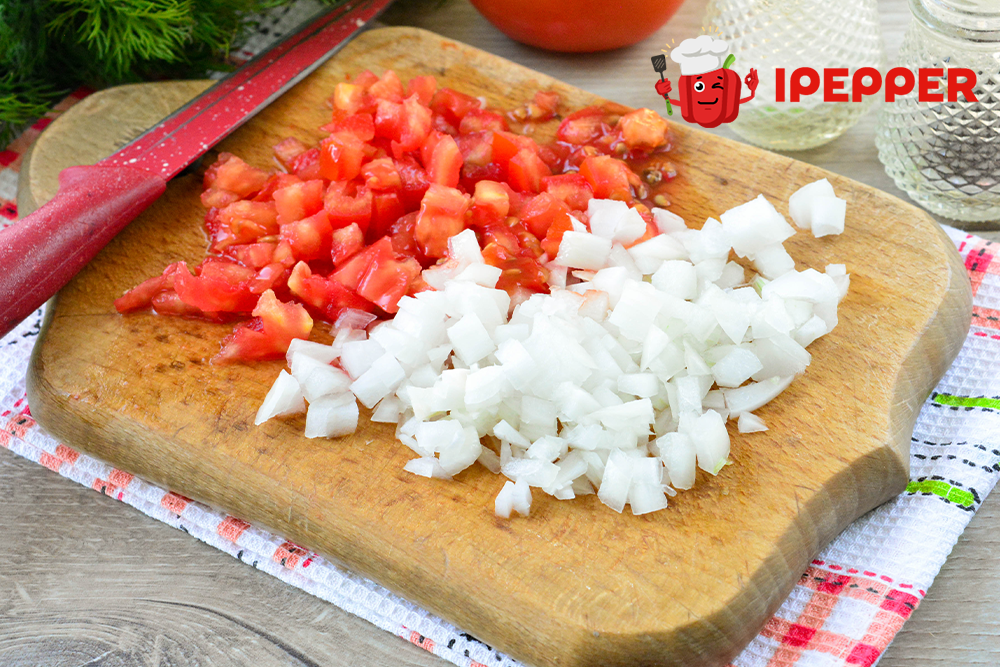 Рецепт Кабачковые оладьи с сыром и помидорами. Шаг 2